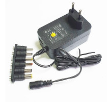 БП регулируемый 3-12V,2A с USB выходом и набором насадок-переходников (встроенная ручка регулировки)